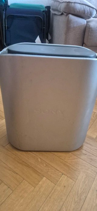 Subwoofer Sony Plata y Negro