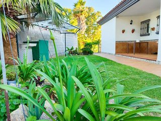 Chalet en venta en La Granja-La Colina-Los Pastores en Algeciras