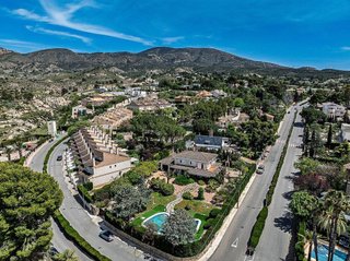 Chalet en venta en Petrer