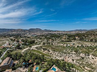 Chalet en venta en Petrer