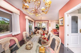 Chalet en venta en Petrer