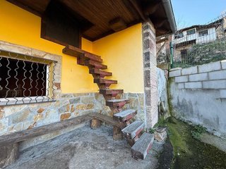 Casa en venta en Teverga