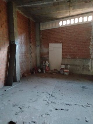 Local comercial en alquiler en La Granja en Zaragoza