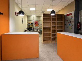 Local comercial en alquiler en La Petxina en Valencia