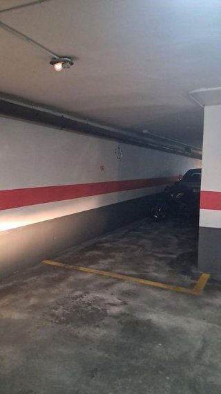 Garaje en venta en Santa Cruz - Industria - Polígono Campollano en Albacete