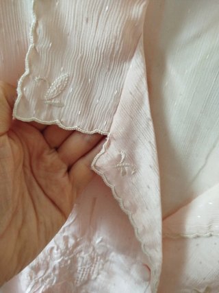 Blusa manga corta bordada a MANO. Tall 42. ALBERTO