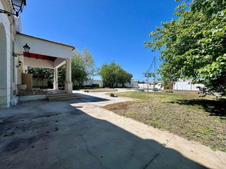 Nave industrial en venta en Aguilar de la Frontera