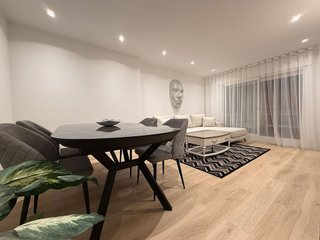 Piso en venta en La Dama de Noche-La Alzambra en Marbella