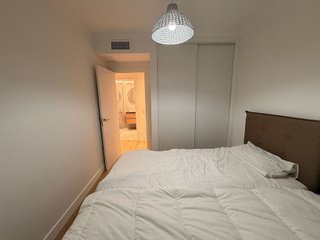 Piso en venta en La Dama de Noche-La Alzambra en Marbella
