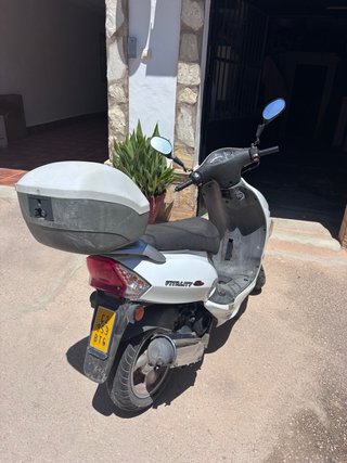 Kymco Scooter Blanco VITALITY 50