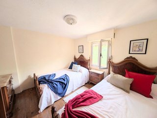 Casa en venta en Aller