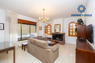 Chalet en venta en Otura
