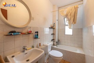 Chalet en venta en Iznalloz