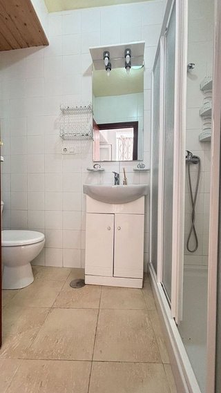 Casa adosada en venta en Illora