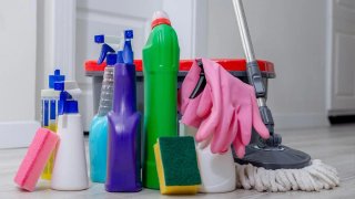 Servicio de limpieza y cuidado de adulto mayor