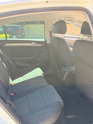 Volkswagen Passat 2022