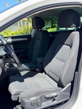 Volkswagen Passat 2022
