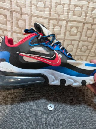 Nike Air Max 270 React Exclusivo