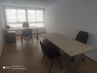 Oficina en alquiler en San Isidro - Los Almendros en Alcalá de Henares