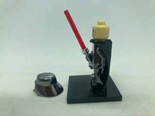 Minifigura Star Wars Darth Vader versione cromata