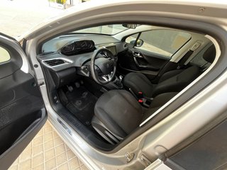Peugeot 208 1.6HDi 75CV 2018