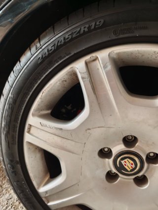 4 Llantas BENTLEY 19 con Neumáticos
