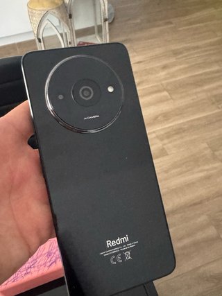 Movil Xiaomi Redmi A3 negro con funda y protector