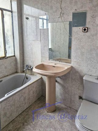 Piso en venta en Perpetuo Socorro en Huesca