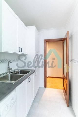 Piso en venta en Castrillón
