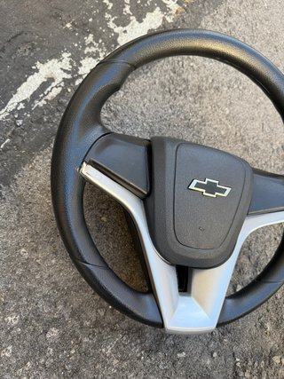 Volante Chevrolet Preto Prata