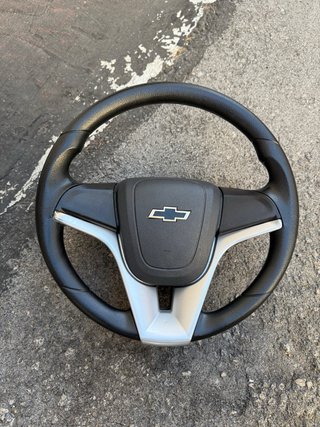 Volante Chevrolet Preto Prata