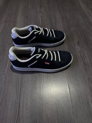 Levi’s Casual Low Top Sneakers Black & White Lifes