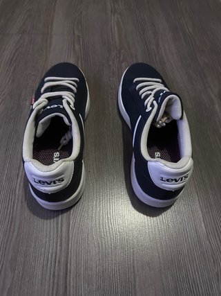 Levi’s Casual Low Top Sneakers Black & White Lifes