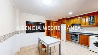 Piso en venta en Trinitat en Valencia