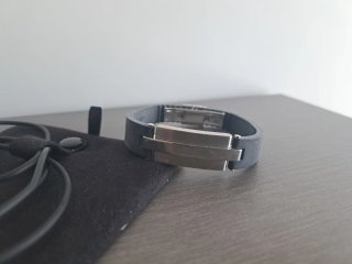 Colgante y pulsera hombre
