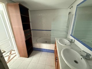 Dúplex en venta en Nueva Andalucía en Marbella