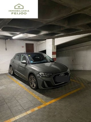 Garaje en venta en Centro en Ourense