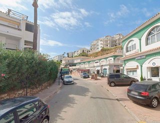 Local comercial en venta en Riviera del Sol en Mijas