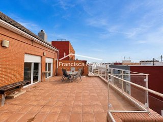 Dúplex en venta en El Cabanyal- El Canyamelar en Valencia