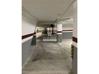 Garaje en venta en Ciutat Jardí en Valencia