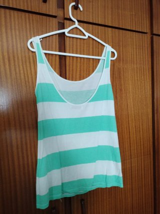 Camiseta de tirantes a rayas