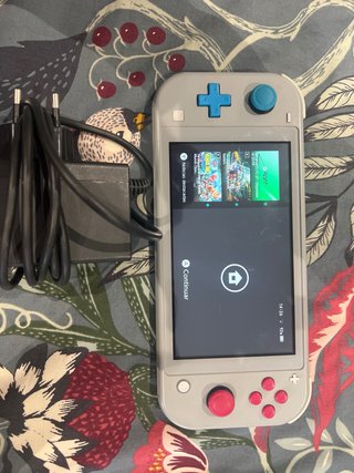 Nintendo Switch Lite Grigia Ed. Pokémon