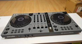 Controladora DJ Pioneer FLX6 GT