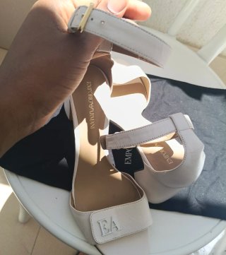 Tacones Emporio Armani 39.5