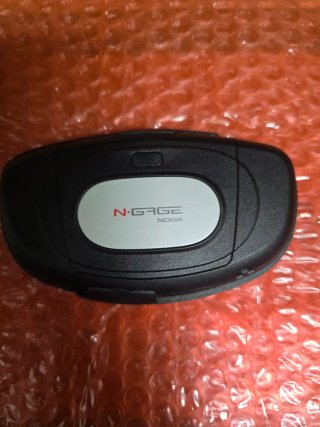 Nokia N-Gage QD Plata + Cargador Original LIBRE