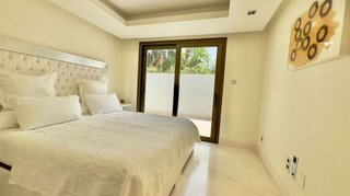 Chalet en alquiler en Lomas de Marbella Club en Marbella