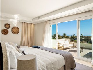 Chalet en alquiler en Los Naranjos - Las Brisas en Marbella