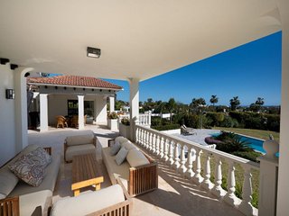 Chalet en alquiler en Los Naranjos - Las Brisas en Marbella