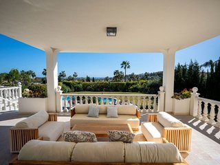 Chalet en alquiler en Los Naranjos en Marbella