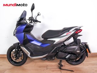 APRILIA SR GT 125